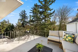 1136 SW Davenport St, Portland, OR 97201 - Photo 26