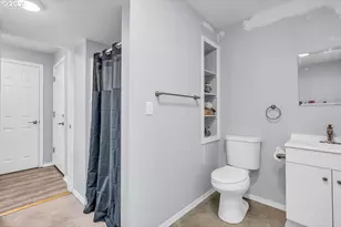 3893 SW 4th St, Gresham, OR 97030 - Photo 34