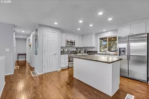 3893 SW 4th St, Gresham, OR 97030 - Photo 18