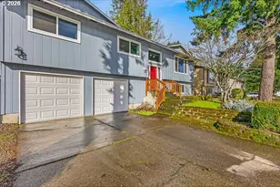 3893 SW 4th St, Gresham, OR 97030 - Photo 4