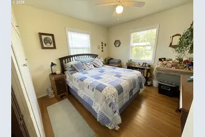 48440 Jasper Dr, Oakridge, OR 97463 - Photo 10