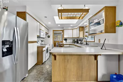 814 Cedaroak St, Saint Helens, OR 97051 - Photo 20