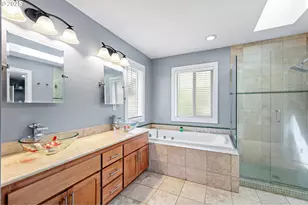 1155 Holly Ave, Cottage Grove, OR 97424 - Photo 38