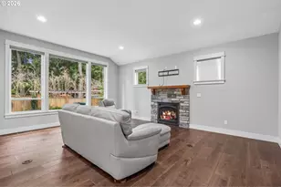 14330 SE Christenson Ct, Clackamas, OR 97015 - Photo 14
