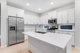 7735 SE Affinity Ln, Hillsboro, OR 97123 - Photo 6