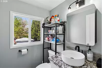 9633 N Portsmouth Ave, Portland, OR 97203 - Photo 26