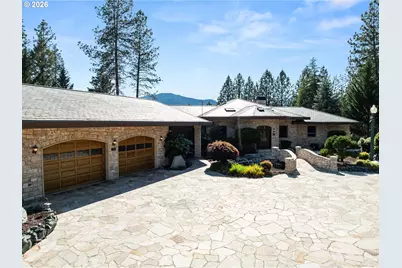 727 Earhart Rd, Rogue River, OR 97537 - Photo 38