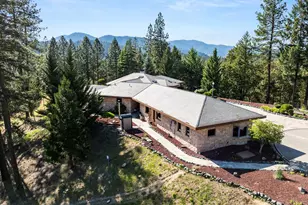 727 Earhart Rd, Rogue River, OR 97537 - Photo 42