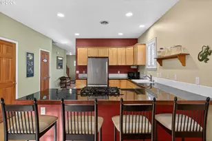 2448 SE Yamhill St, Portland, OR 97214 - Photo 10