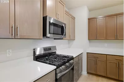 16858 SW Rubicon Lane, Tigard, OR 97224 - Photo 8