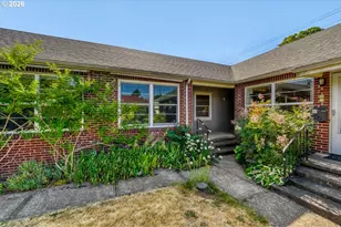 6504 N Commercial Ave, Portland, OR 97217 - Photo 2