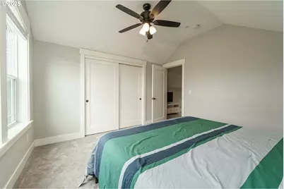 16121 S Amacher Ln, Oregon City, OR 97045 - Photo 28