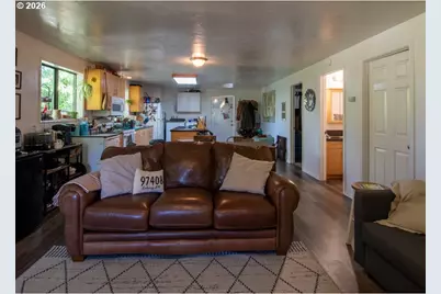 32781 E Pearl St, Eugene, OR 97408 - Photo 14