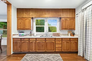 17867 Hwy 42, Myrtle Point, OR 97458 - Photo 30