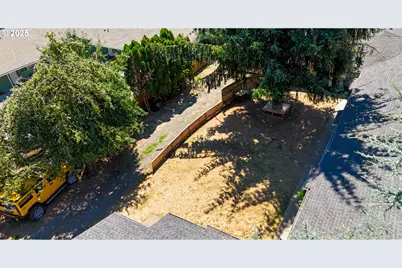 1112 E Main St, Hillsboro, OR 97123 - Photo 14
