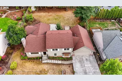 9360 SW Meadow Ln, Portland, OR 97225 - Photo 36