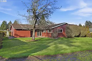 922 NE Donelson Rd, Hillsboro, OR 97124 - Photo 40