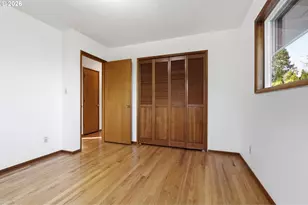 922 NE Donelson Rd, Hillsboro, OR 97124 - Photo 32