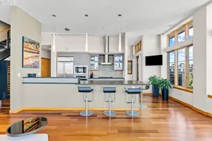 1030 NW Johnson St, Portland, OR 97209 - Photo 14