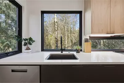 14863 Twin Fir Ct, Lake Oswego, OR 97035 - Photo 20