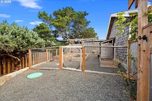 738 N Marion Ave, Gearhart, OR 97138 - Photo 36
