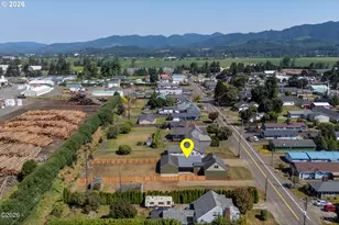 606 Evergreen Dr, Tillamook, OR 97141 - Photo 30