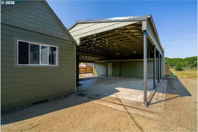 606 Evergreen Dr, Tillamook, OR 97141 - Photo 22