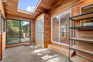 214 NW Seblar Dr, Portland, OR 97035 - Photo 18