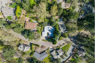 214 NW Seblar Dr, Portland, OR 97035 - Photo 36