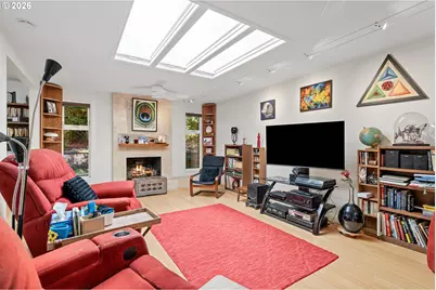 214 NW Seblar Dr, Portland, OR 97035 - Photo 6