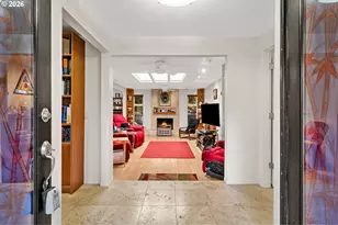 214 NW Seblar Dr, Portland, OR 97035 - Photo 4