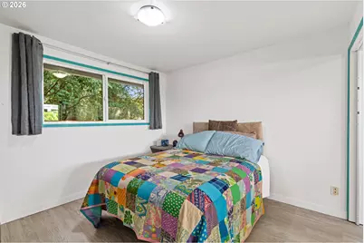 214 NW Seblar Dr, Portland, OR 97035 - Photo 22