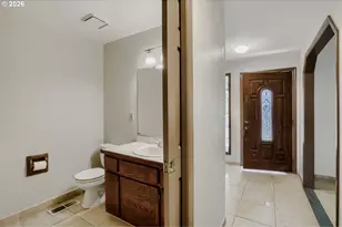 1635 NE Stable Dr, Hillsboro, OR 97124 - Photo 18