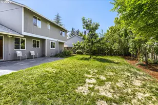 1635 NE Stable Dr, Hillsboro, OR 97124 - Photo 30