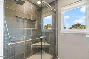 465 SW Edgewater, Depoe Bay, OR 97341 - Photo 20