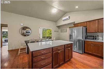 8725 SE 91st Ave, Happy Valley, OR 97086 - Photo 16