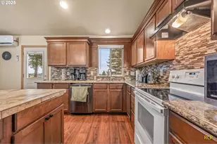 8725 SE 91st Ave, Happy Valley, OR 97086 - Photo 32