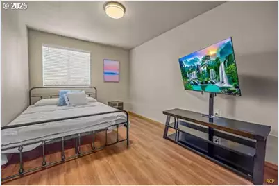 8725 SE 91st Ave, Happy Valley, OR 97086 - Photo 14