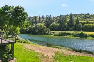 268 Capital Ln, Roseburg, OR 97471 - Photo 22