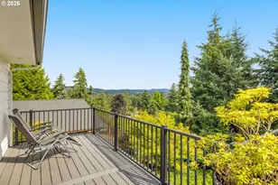 1662 Fircrest Dr, Lake Oswego, OR 97034 - Photo 30