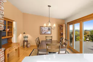 1662 Fircrest Dr, Lake Oswego, OR 97034 - Photo 12