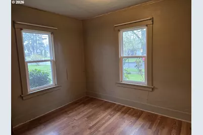561 15th Ave, Longview, WA 98632 - Photo 10