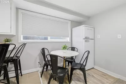 1310 Washington Aly, Eugene, OR 97401 - Photo 14