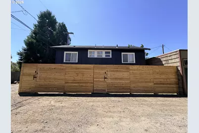 1310 Washington Aly, Eugene, OR 97401 - Photo 2