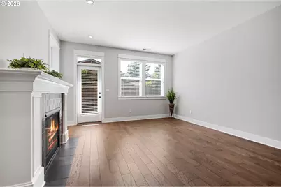 7456 N Stockton Ave, Portland, OR 97203 - Photo 16