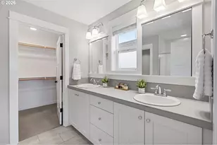 7456 N Stockton Ave, Portland, OR 97203 - Photo 28