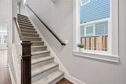 7456 N Stockton Ave, Portland, OR 97203 - Photo 20