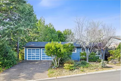 1420 SW Fairway Dr, Waldport, OR 97394 - Photo 1