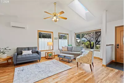 1420 SW Fairway Dr, Waldport, OR 97394 - Photo 4