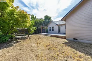 15035 Pebble Beach Dr, Oregon City, OR 97045 - Photo 30